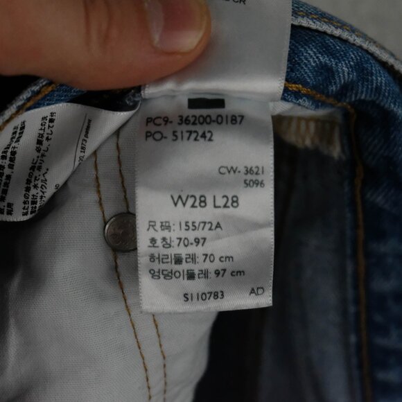 Levis 501 Jeans Womens 28 Blue Distressed  Button Fly High Rise Medium Wash - Picture 13 of 13